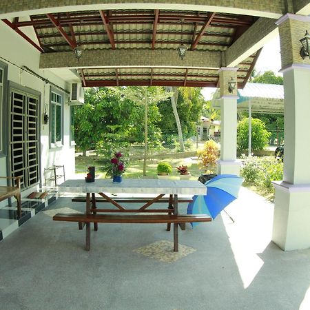 Twin Castle Homestay Kuala Pilah Eksteriør bilde