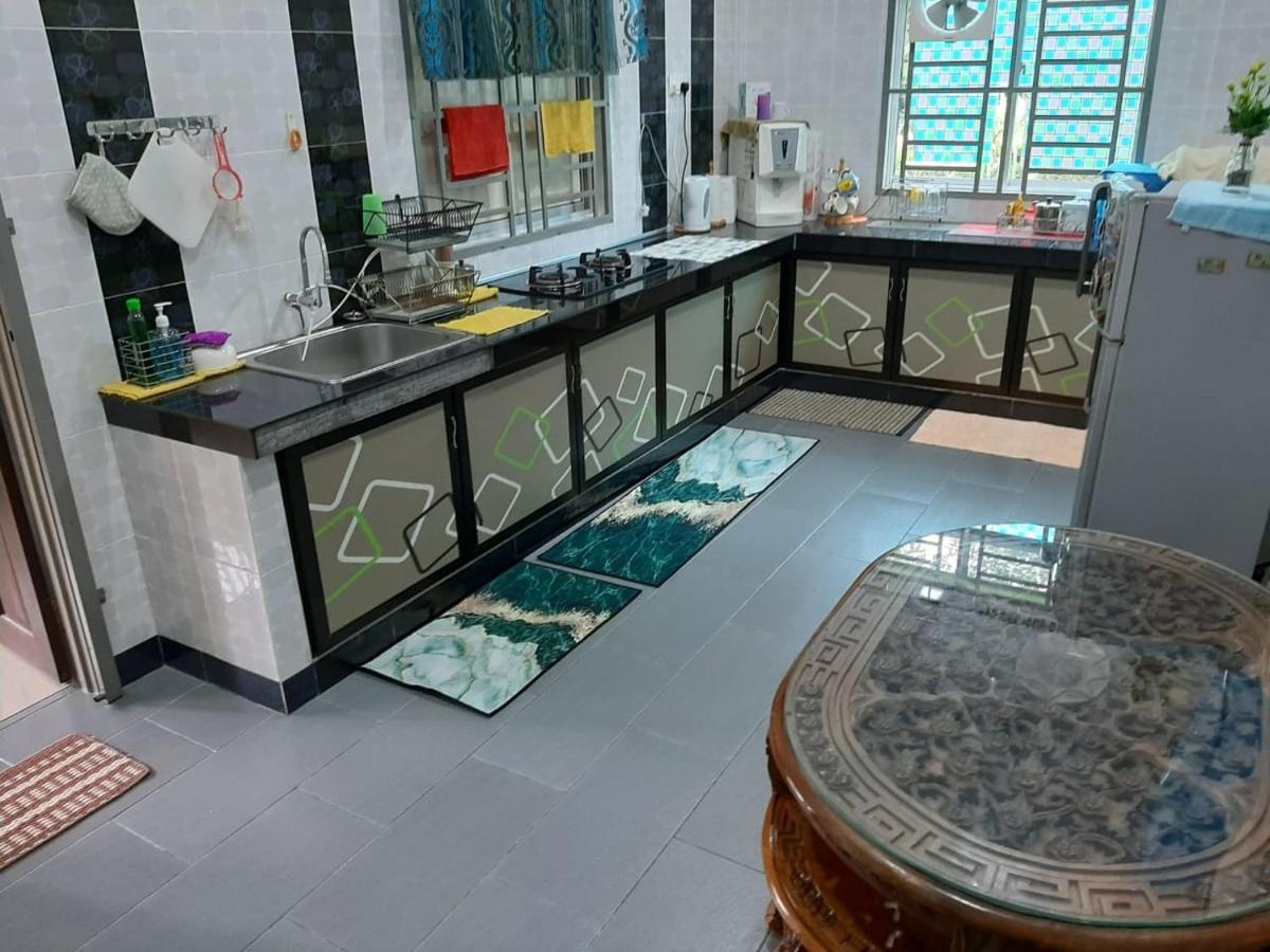 Twin Castle Homestay Kuala Pilah Eksteriør bilde