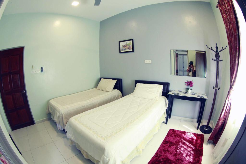 Twin Castle Homestay Kuala Pilah Eksteriør bilde